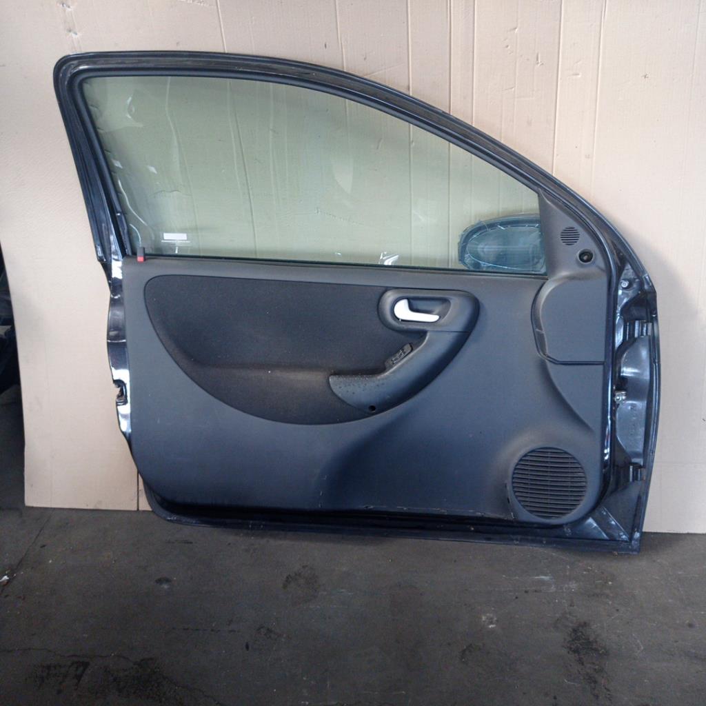 Porte avant gauche OPEL CORSA C PHASE 2 Diesel - 1