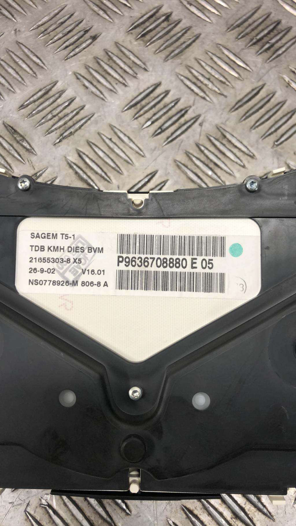 Compteur PEUGEOT 307 PHASE 1 Diesel - 1
