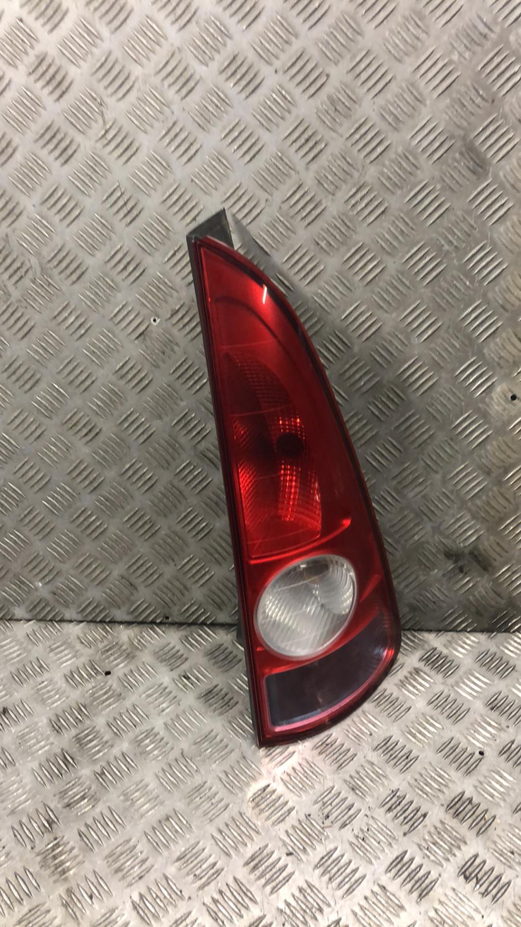 Fanale posteriore principale destro (luci) RENAULT ESPACE 4 PHASE 1 Diésel - 1
