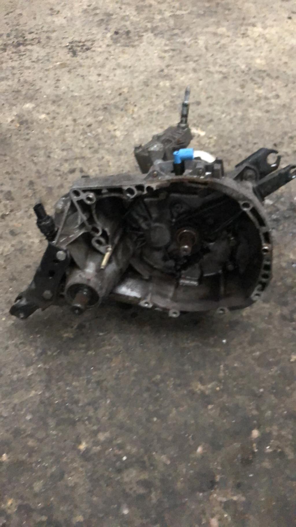 Boite de vitesses RENAULT CLIO 2 PHASE 1 Essence - 1