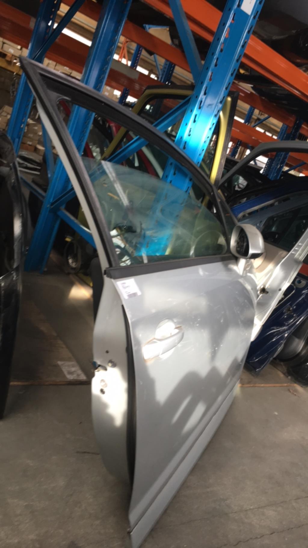 Porte avant droit CITROEN C4 1 PHASE 1 COUPE Diesel - 1