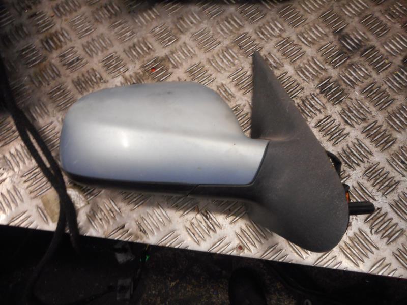 Retrovisor derecho CITROEN XSARA PHASE 2 BREAK Diésel - 1