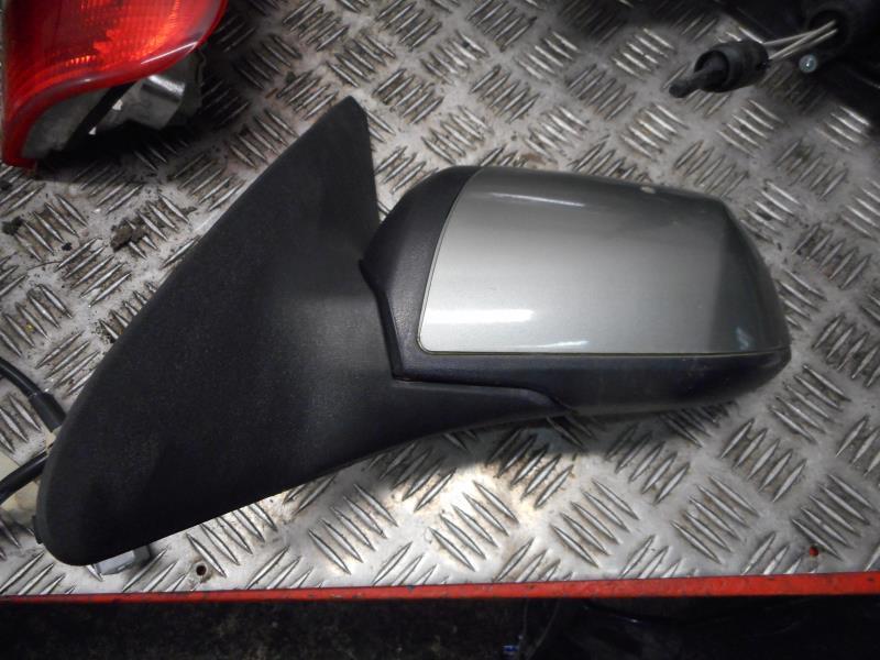 Retrovisor izquierdo FORD MONDEO 2 Diésel - 1