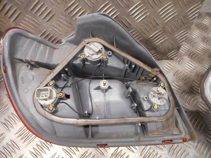 Fanale posteriore principale destro (luci) TOYOTA YARIS 1 PHASE 1 Gasolina - 1