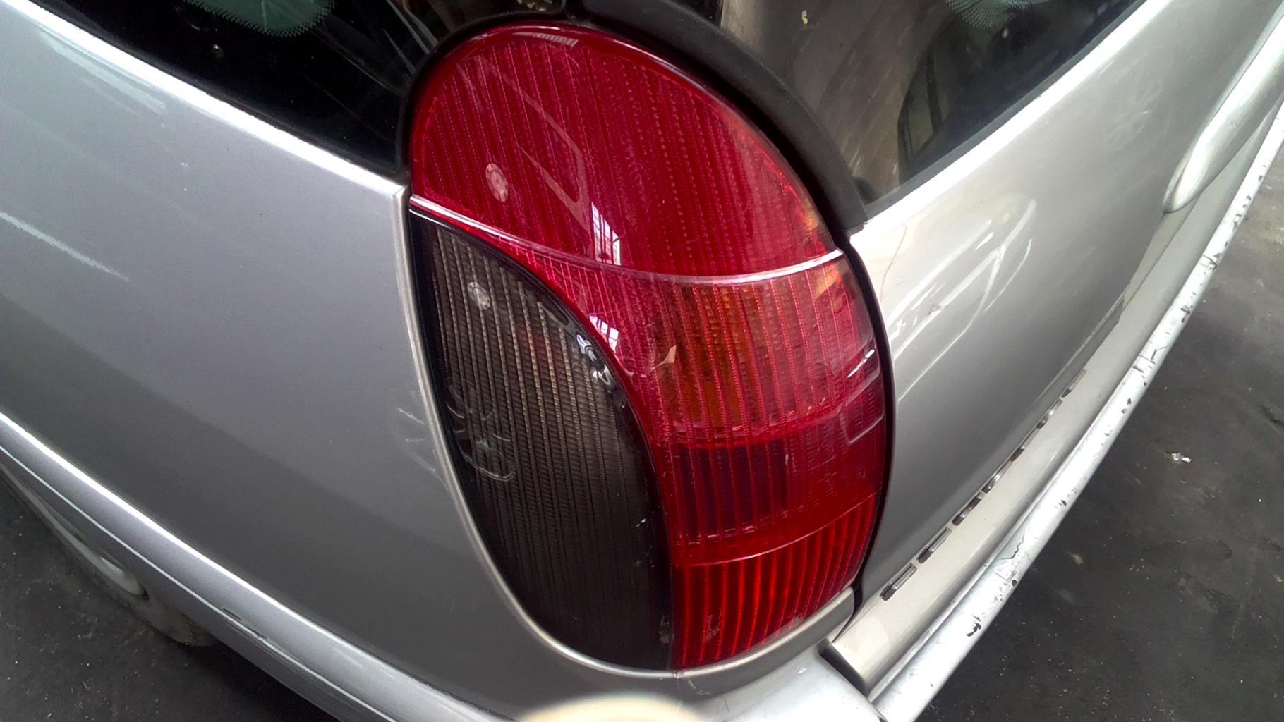 Fanale posteriore principale sinistro (luci) PEUGEOT 306 BREAK Diésel - 1
