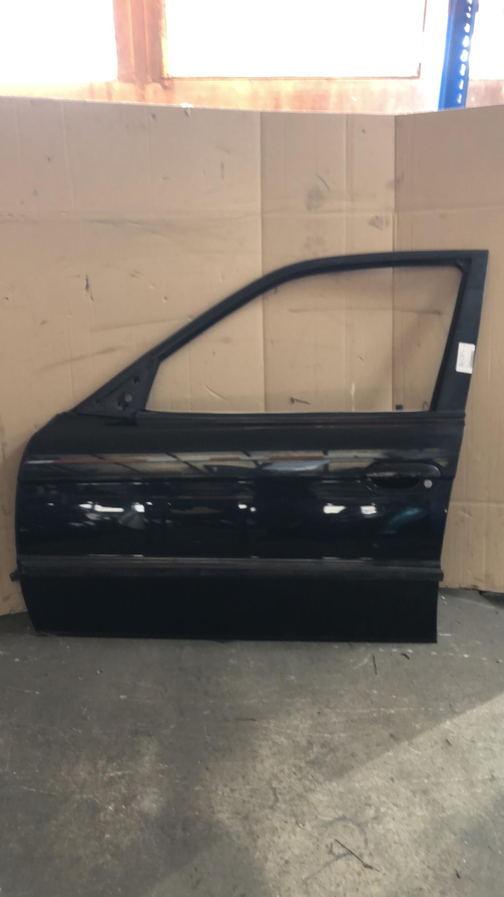Porte avant gauche BMW SERIE 7 E38 Essence - 1