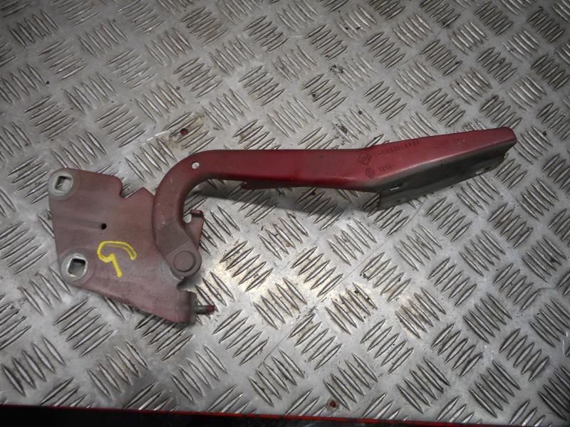 Charniere de capot RENAULT MEGANE 3 PHASE 1 Diesel - 1