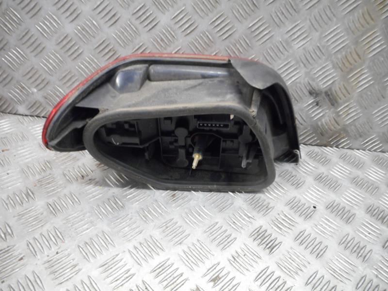 Fanale posteriore principale destro (luci) CITROEN XSARA PHASE 2 COUPE Diésel - 1