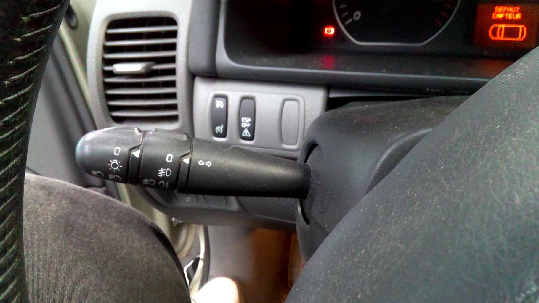 Commodo phare RENAULT LAGUNA 2  - 1