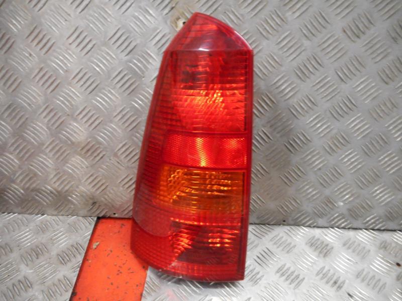 Fanale posteriore principale sinistro (luci) FORD FOCUS 1 BREAK Diésel - 1