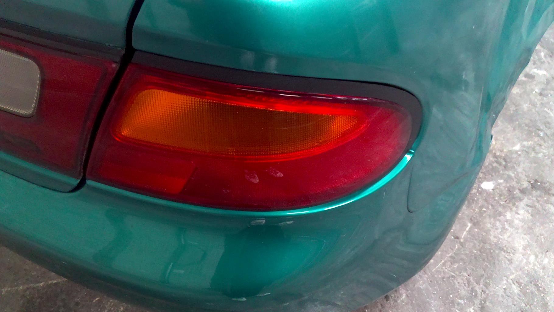 Fanale posteriore principale destro (luci) MAZDA 323 6 Gasolina - 1