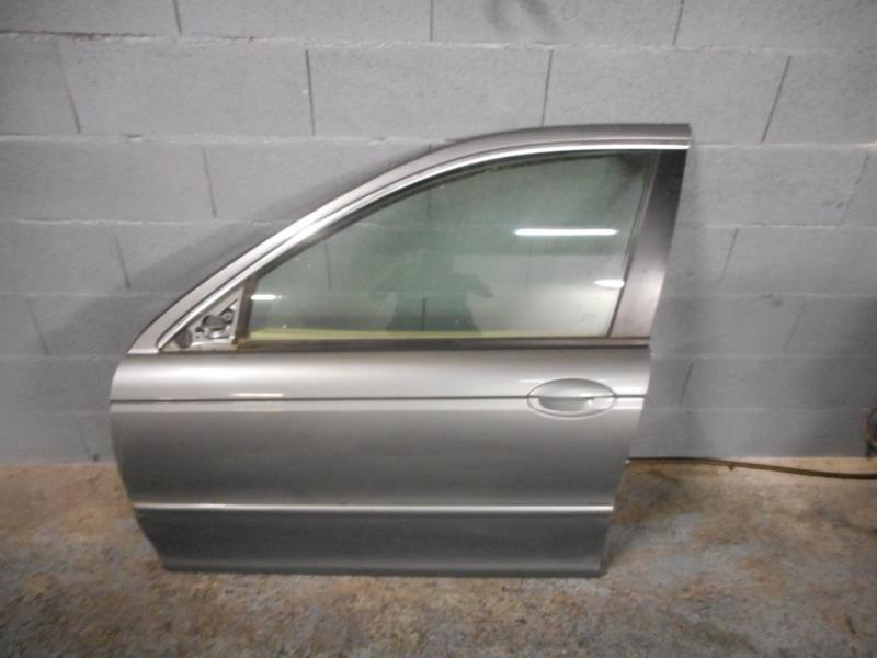 Porte avant gauche JAGUAR X-TYPE PHASE 1 BREAK Diesel - 1