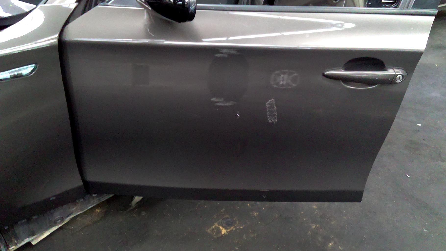 Porte avant gauche BMW SERIE 1 E87 PHASE 1 Diesel - 1
