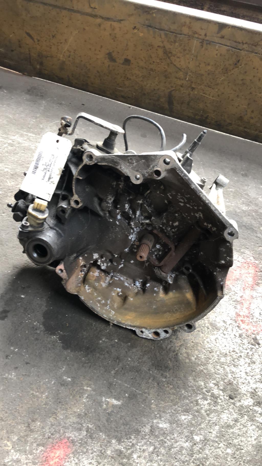 Boite de vitesses PEUGEOT 206 PHASE 1 Essence - 1