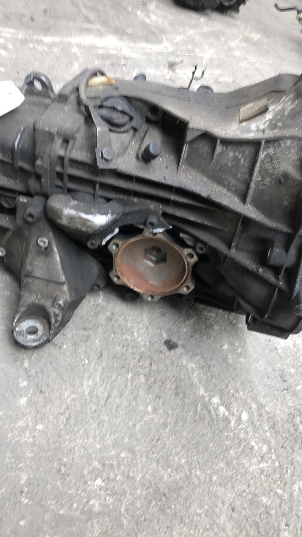 Boite de vitesses VOLKSWAGEN PASSAT 4 PHASE 1 Diesel - 1