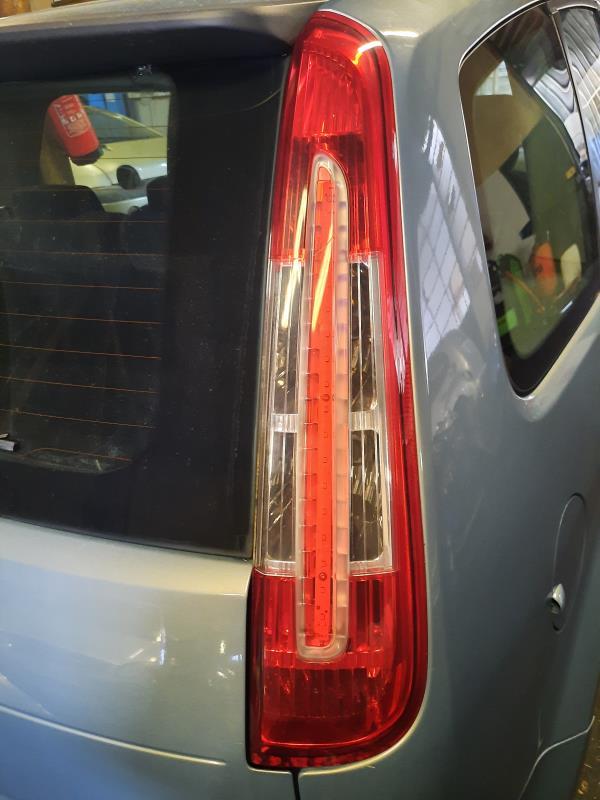 Fanale posteriore principale destro (luci) FORD C-MAX 1 PHASE 2 Diésel - 1