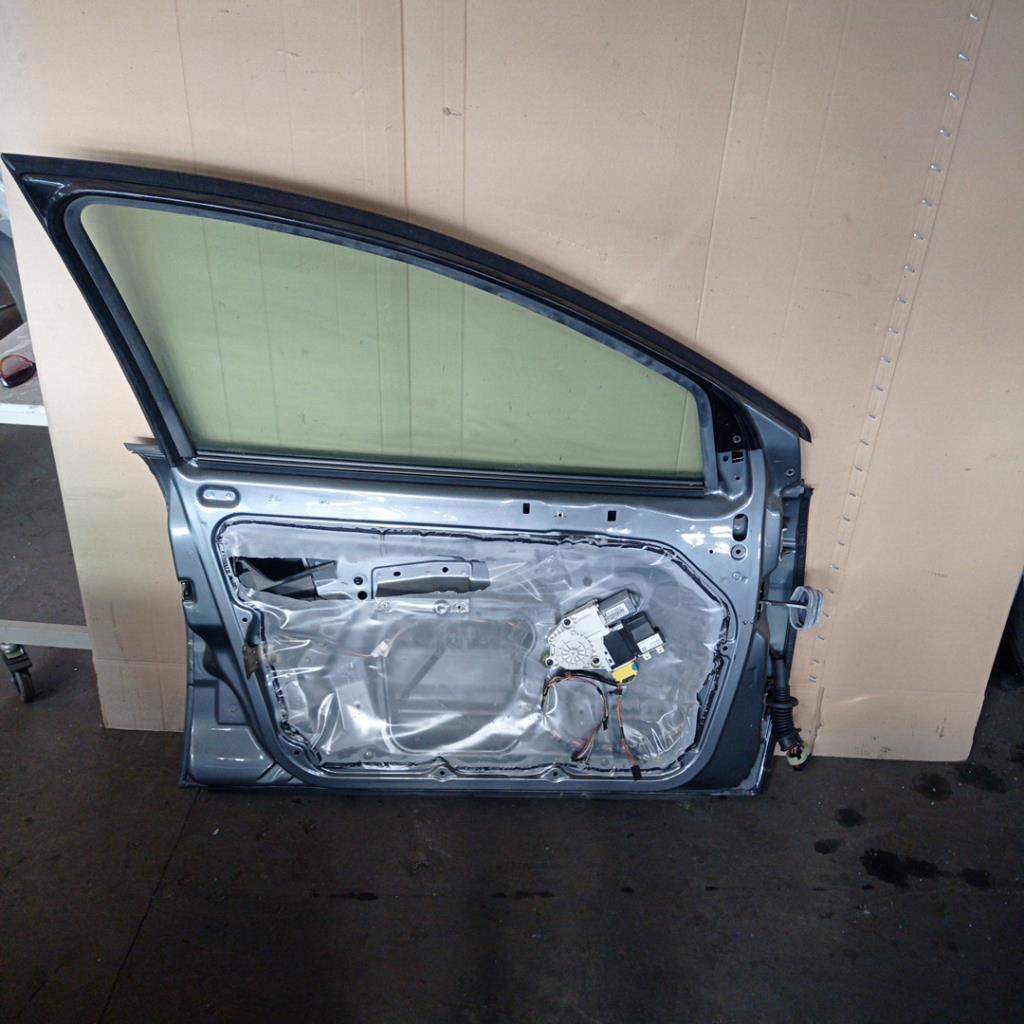 Porte avant gauche CITROEN C5 1 PHASE 2 Diesel - 1