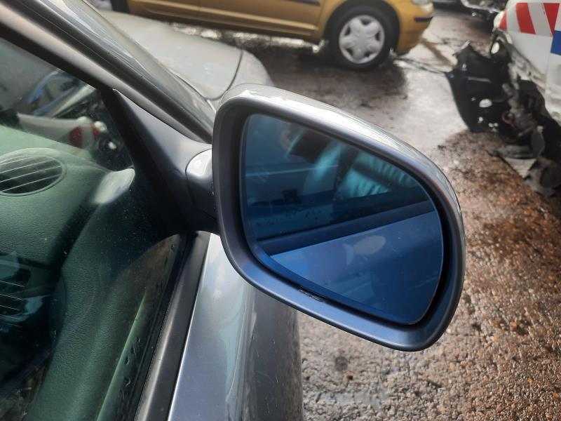 Retrovisor derecho AUDI A4 1 PHASE 1 Diésel - 1