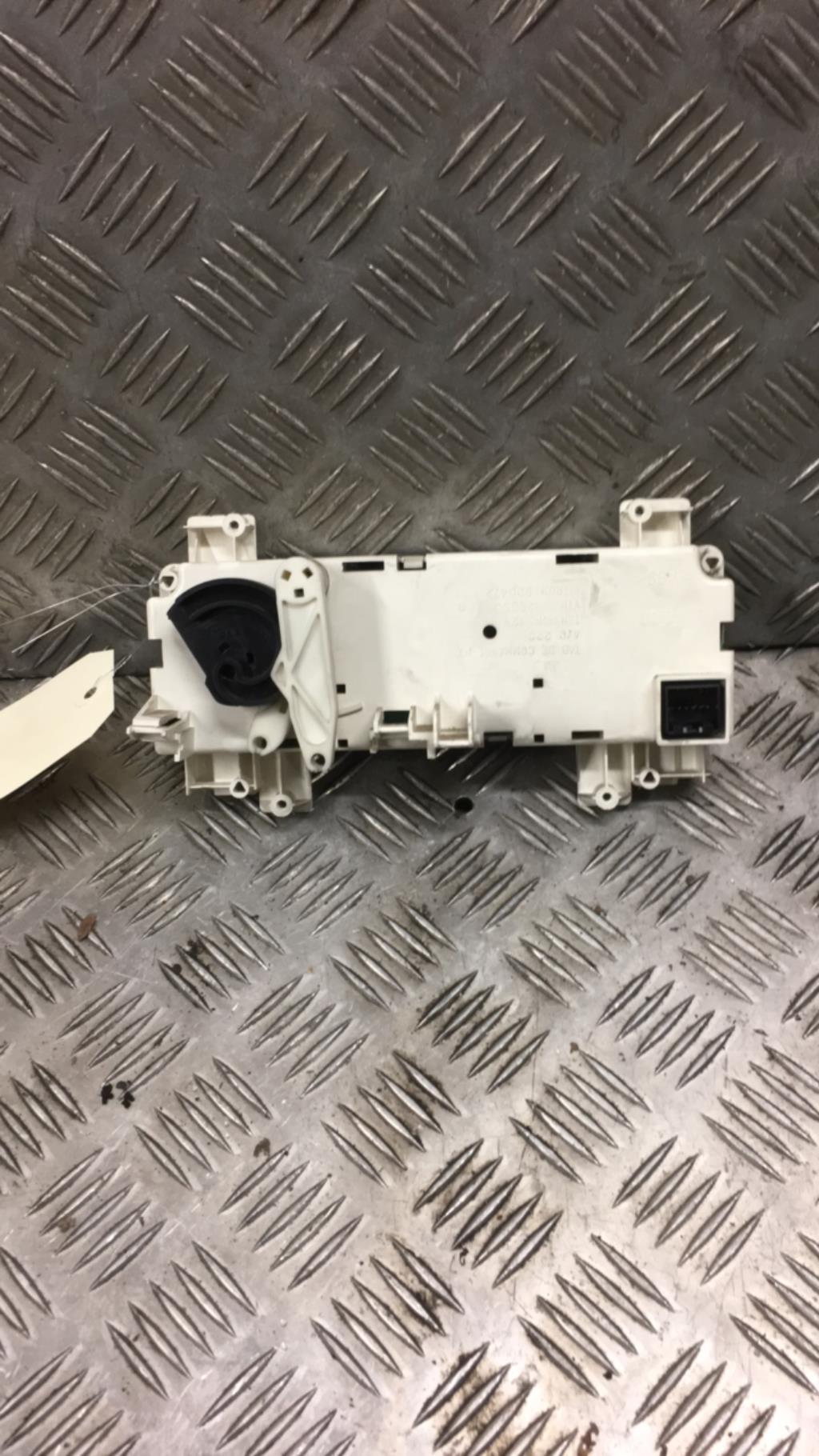 Commande chauffage CITROEN XSARA PHASE 2 Diesel - 1