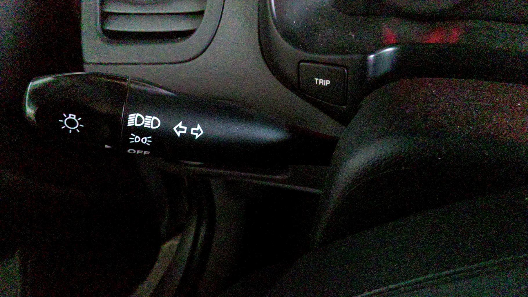 Commodo phare KIA RIO 2 PHASE 1 Essence - 1
