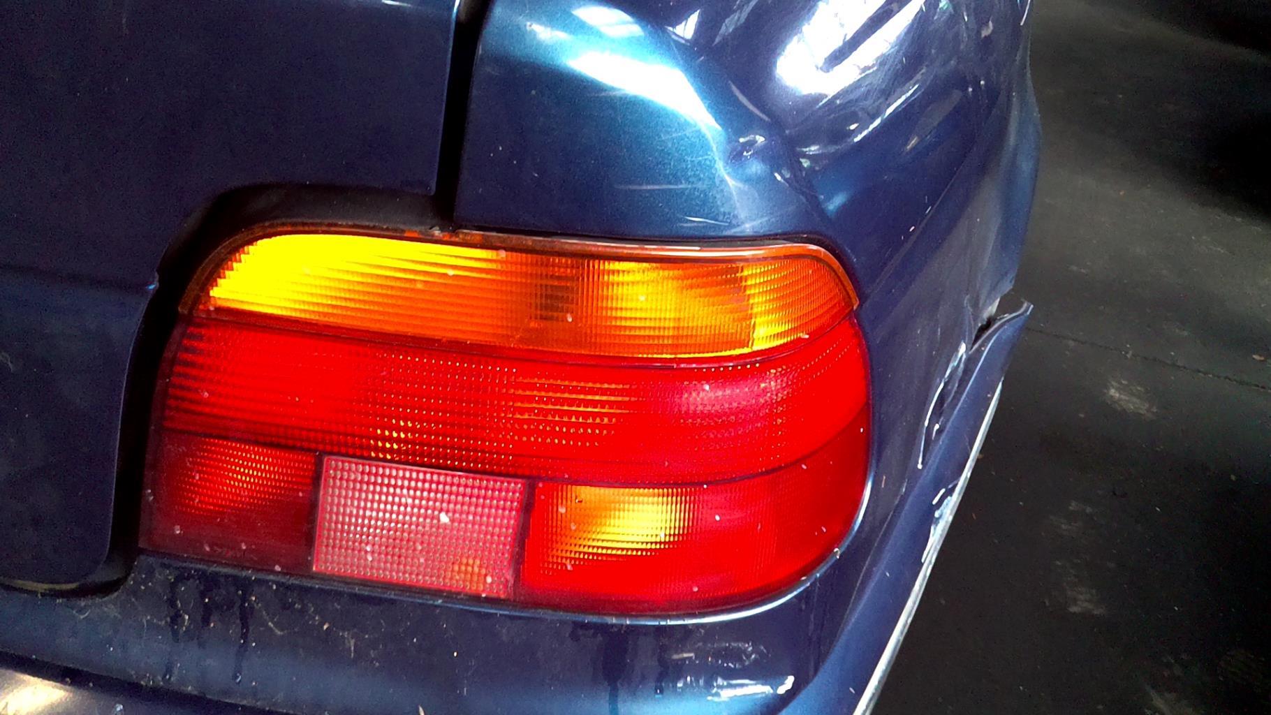 Fanale posteriore principale destro (luci) BMW SERIE 5 E39 PHASE 1 Diésel - 1