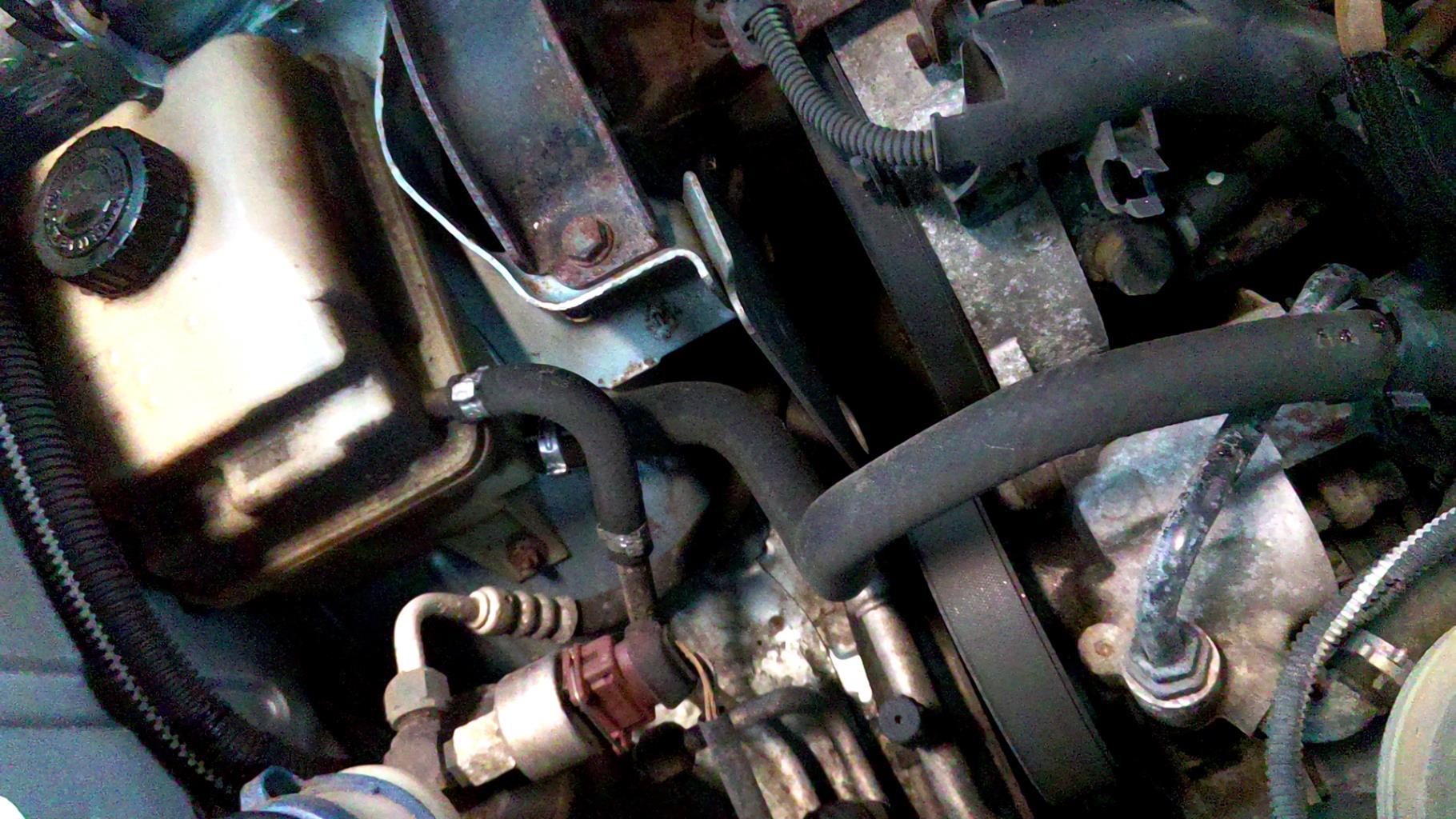 Pompe de direction PEUGEOT PARTNER 1 PHASE 1 Diesel - 1