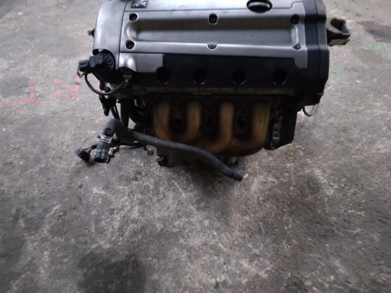 Moteur PEUGEOT 206 PHASE 1 CABRIOLET Essence - 1