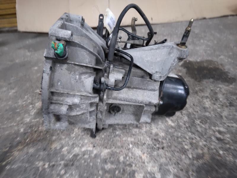 Boite de vitesses NISSAN MICRA 3 PHASE 1 Essence - 1