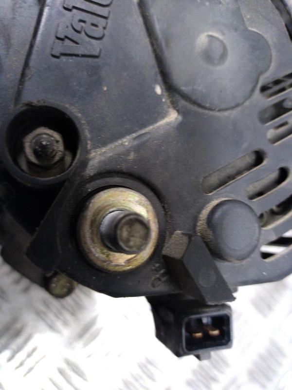 Alternatore VOLKSWAGEN GOLF 3 Diésel - 1