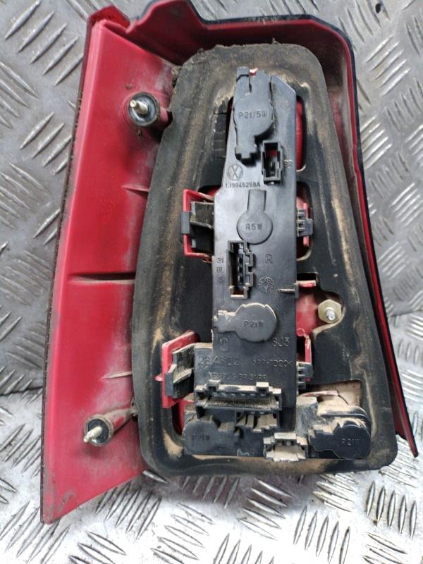 Fanale posteriore principale destro (luci) VOLKSWAGEN GOLF 4 BREAK Diésel - 1