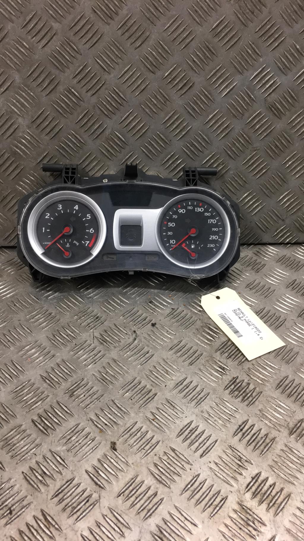 Compteur RENAULT CLIO 3 PHASE 1 Essence - 1