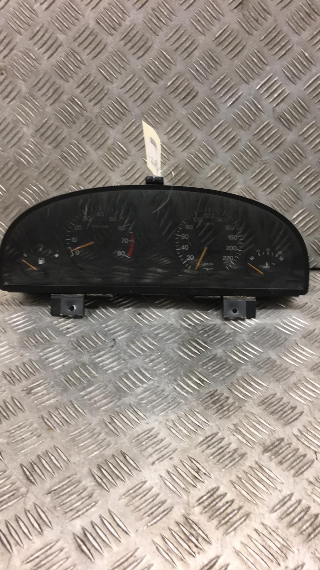 Compteur PEUGEOT 405 PHASE 2 Essence - 1