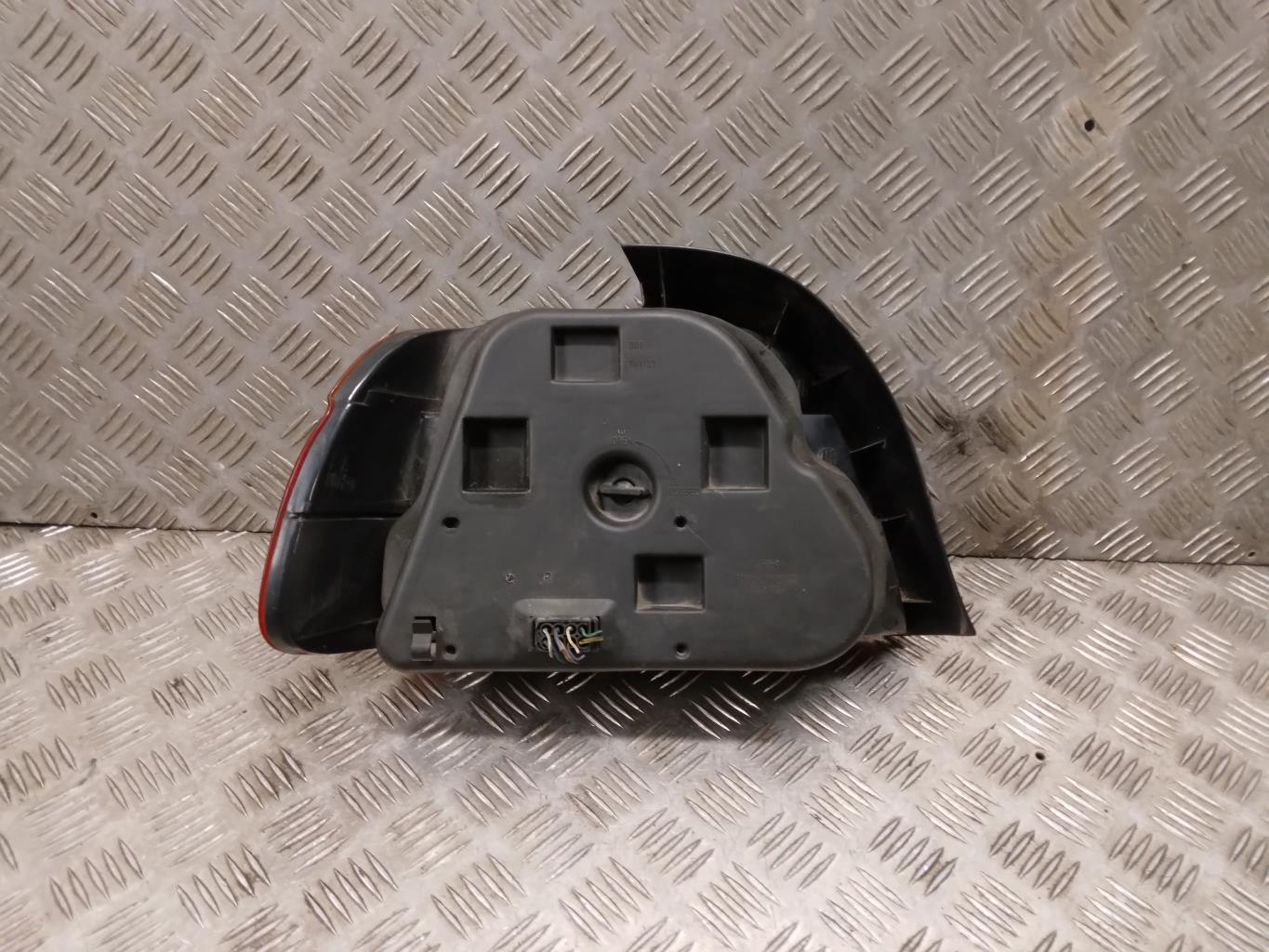 Fanale posteriore principale destro (luci) BMW SERIE 5 E39  - 1