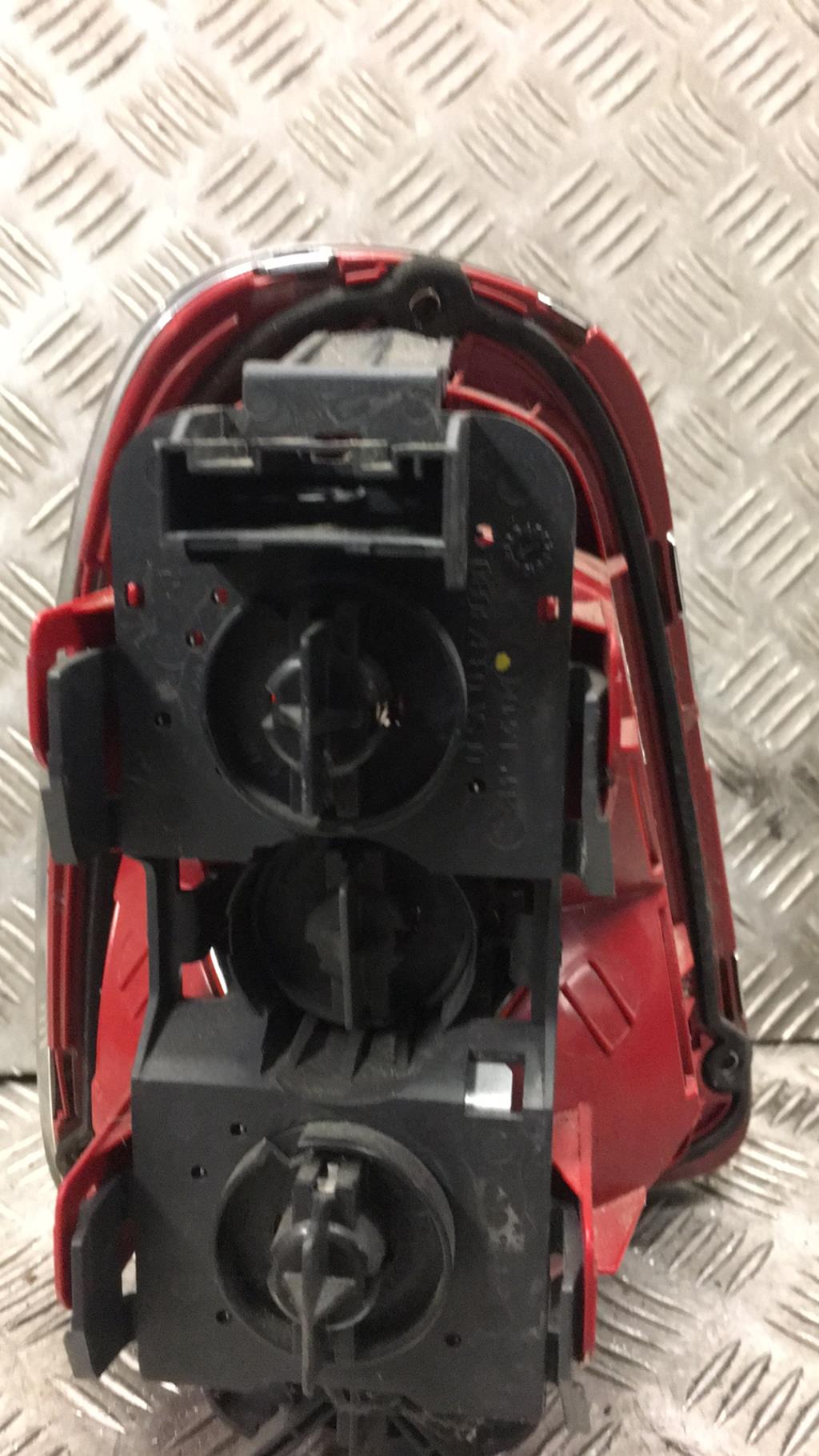 Fanale posteriore principale destro (luci) MINI MINI 2 R56 PHASE 1 Gasolina - 1