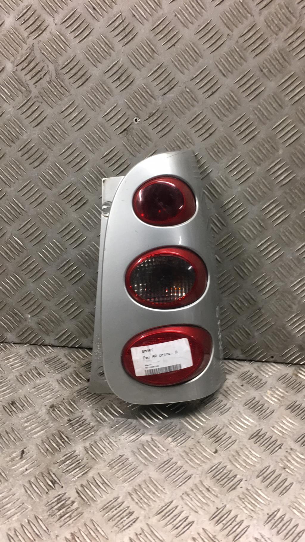 Fanale posteriore principale destro (luci) SMART FORTWO 2  - 1