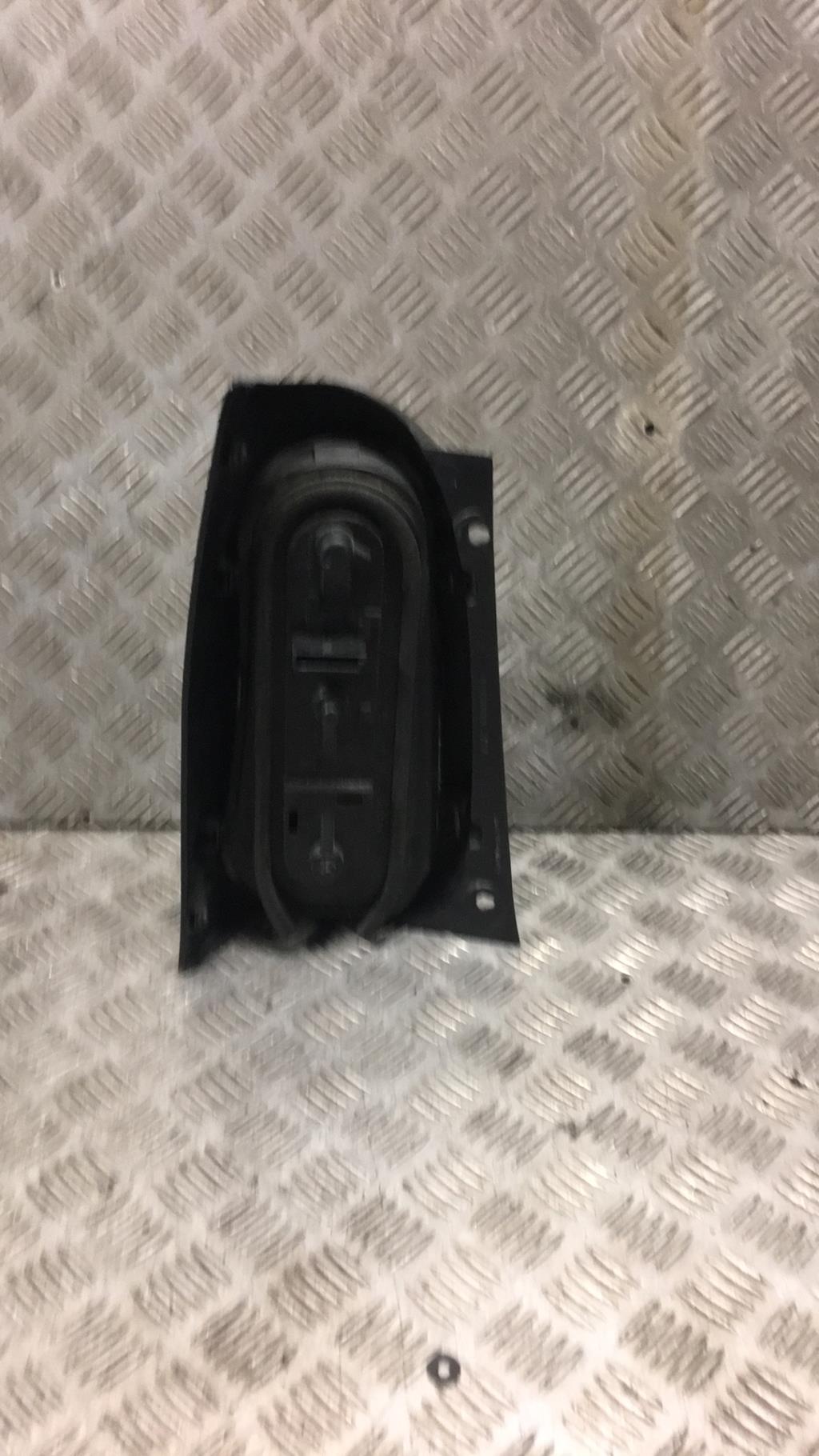 Fanale posteriore principale destro (luci) SMART FORTWO 1  - 1