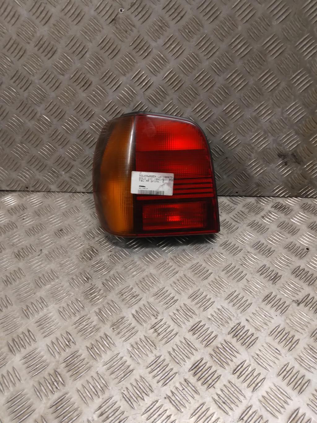 Fanale posteriore principale sinistro (luci) VOLKSWAGEN POLO 3 PHASE 1 Gasolina - 1