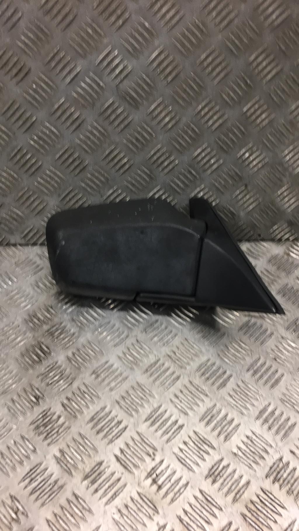 Retrovisor derecho BMW SERIE 3 E30 Diésel - 1