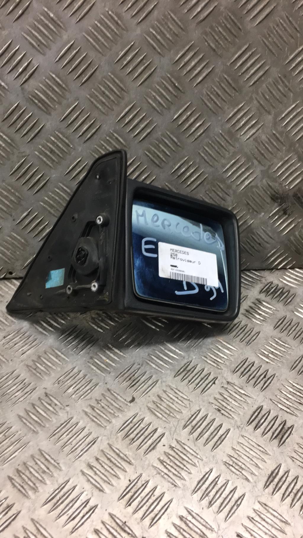 Specchietto retrovisore destro MERCEDES 250 W124 PHASE 1 Diésel - 1