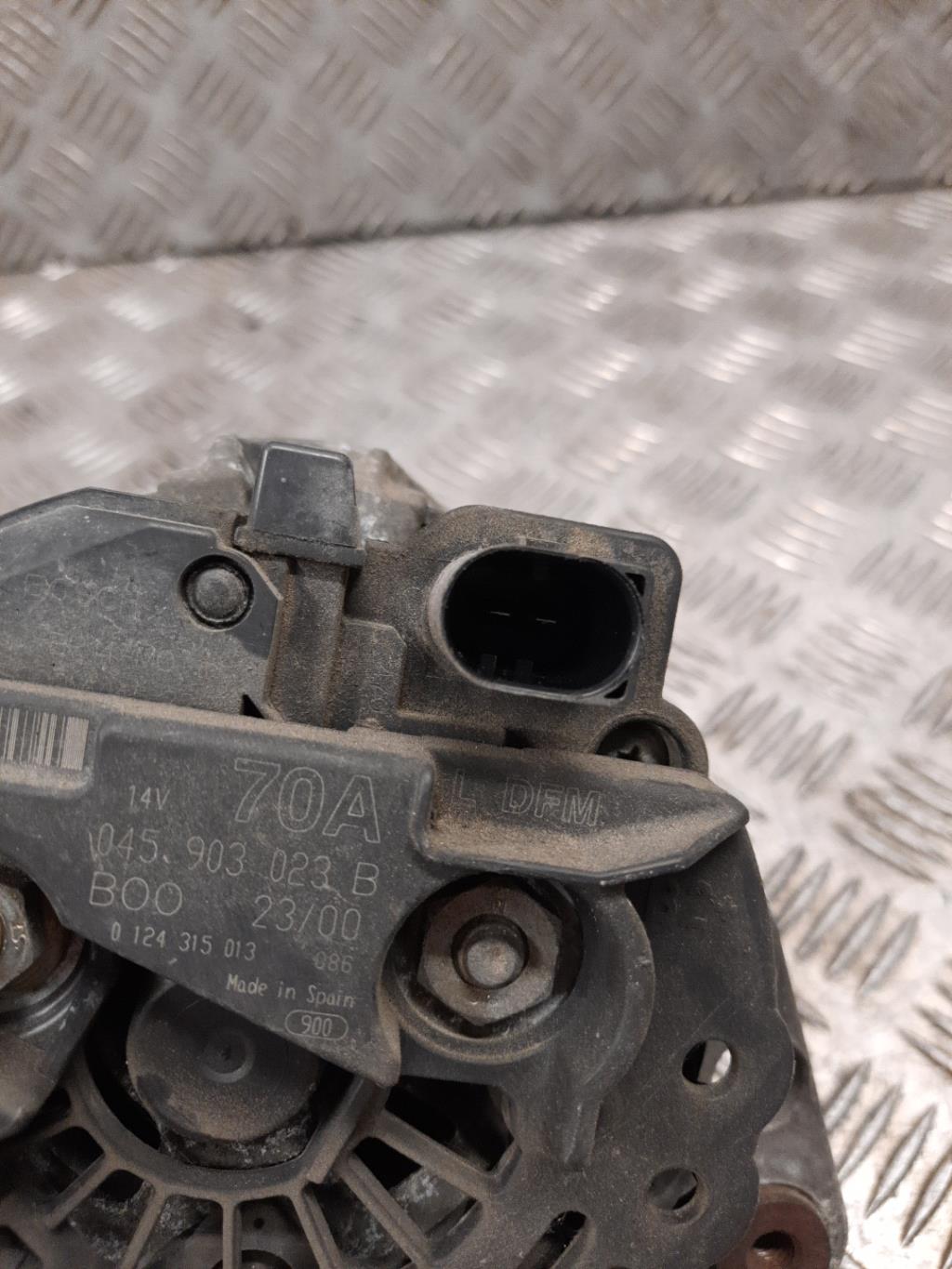 Alternatore VOLKSWAGEN POLO 3 PHASE 2 Diésel - 1