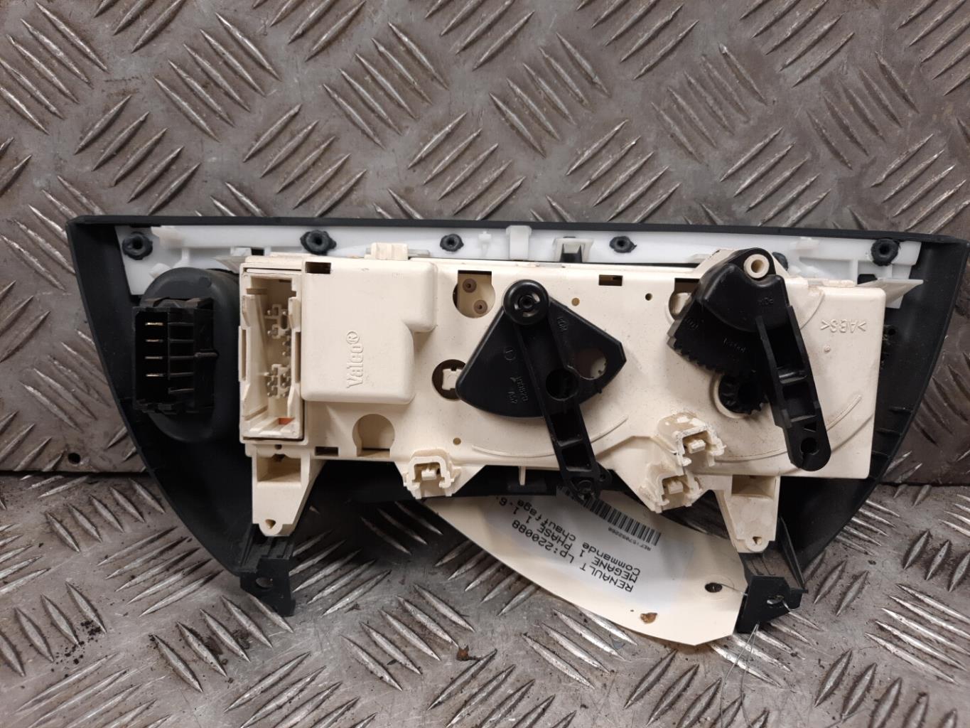 Commande chauffage RENAULT MEGANE 1 PHASE 1 Essence - 1