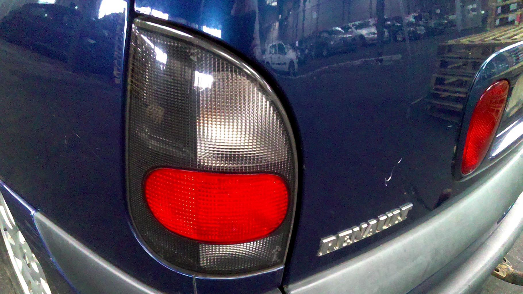 Fanale posteriore principale sinistro (luci) RENAULT ESPACE 3 Diésel - 1
