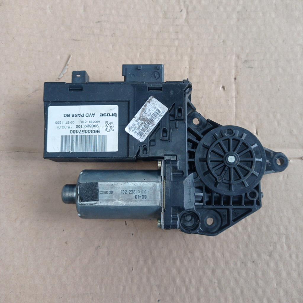 Alzacristalli elettrico anteriore destro PEUGEOT 307 PHASE 1 Diésel - 1