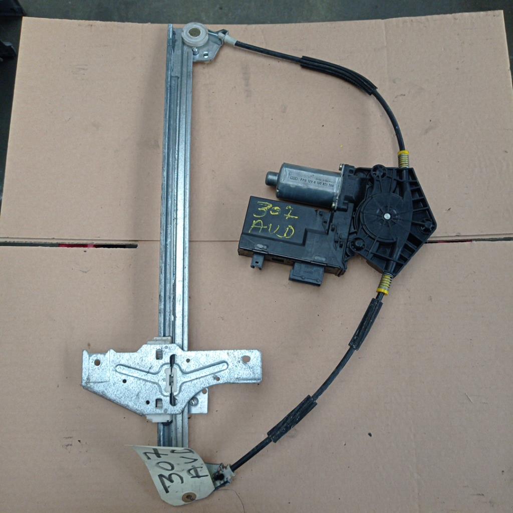 Alzacristalli elettrico anteriore destro PEUGEOT 307  - 1