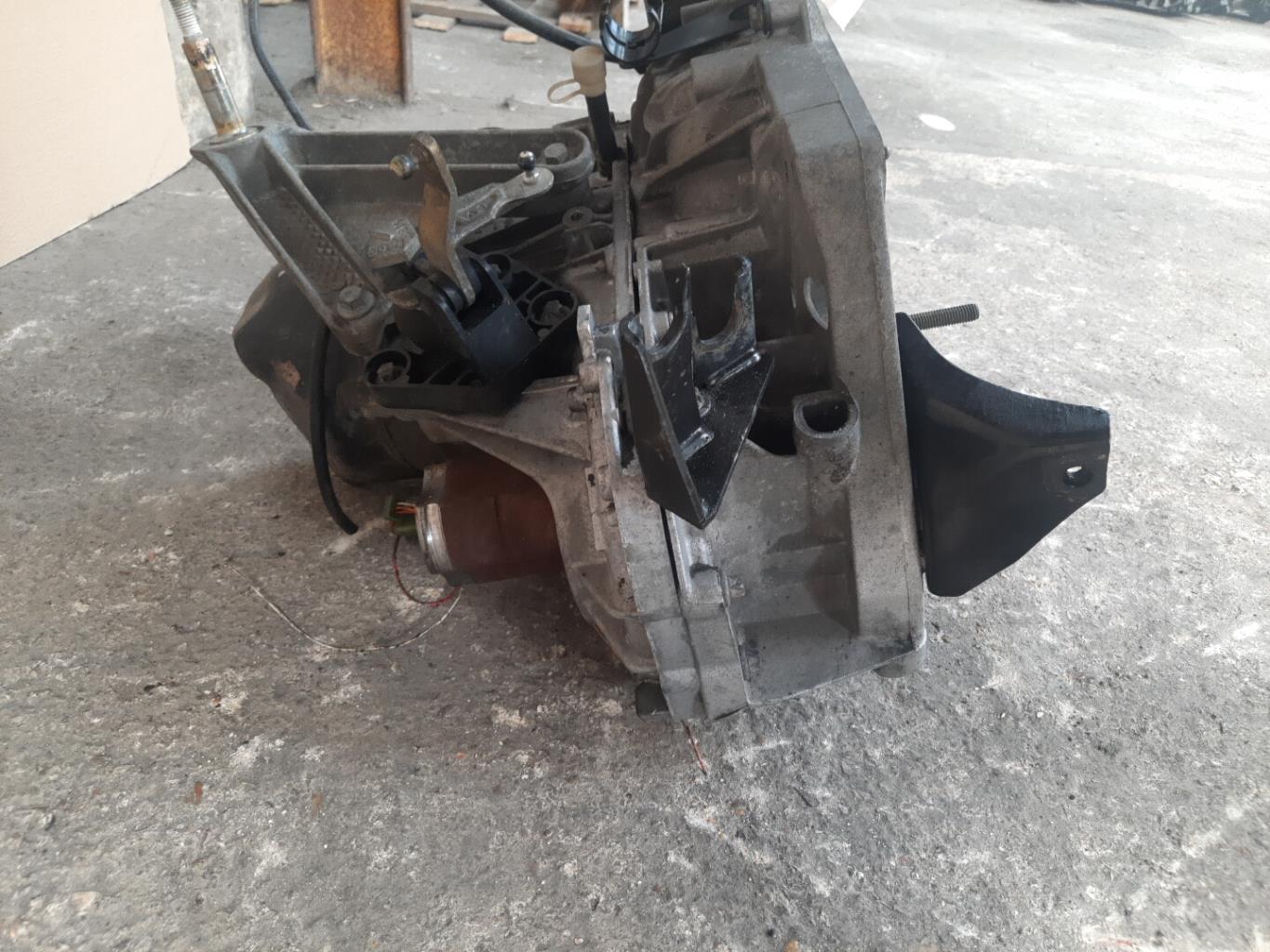 Boite de vitesses NISSAN MICRA 3 PHASE 1 Diesel - 1