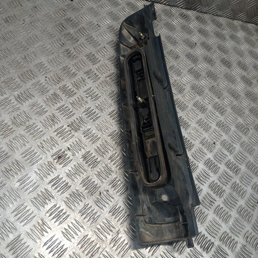 Fanale posteriore principale destro (luci) RENAULT KANGOO 1 PHASE 1 Diésel - 1