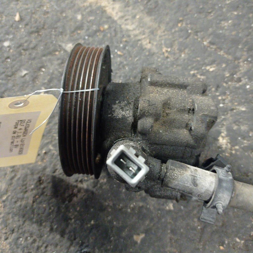 Pompa sterzo VOLKSWAGEN GOLF 4 Gasolina - 1