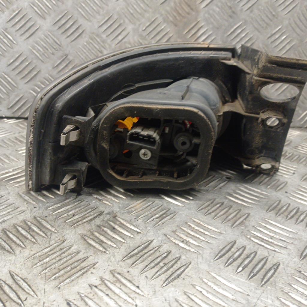 Fanale posteriore principale destro (luci) SEAT IBIZA 3 PHASE 1 Diésel - 1
