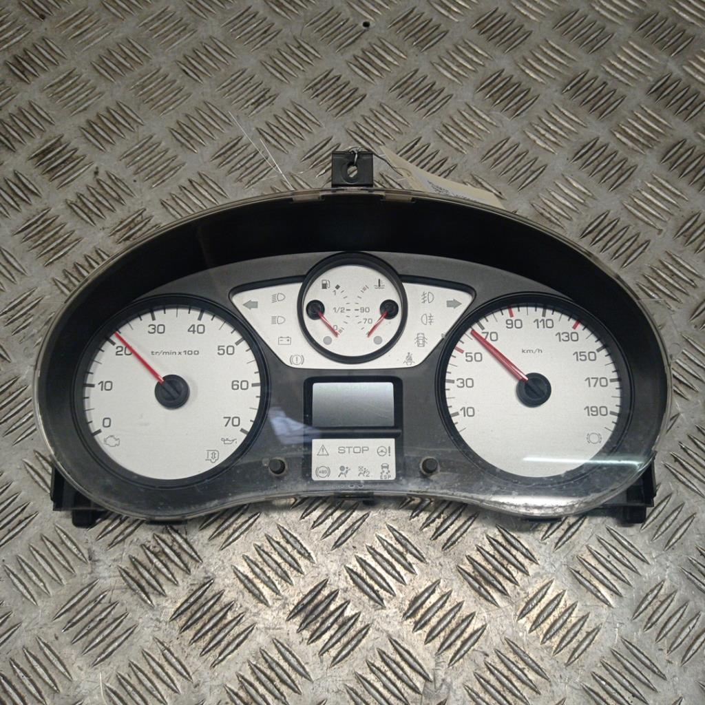 Compteur PEUGEOT PARTNER 2 PHASE 1 Diesel - 1