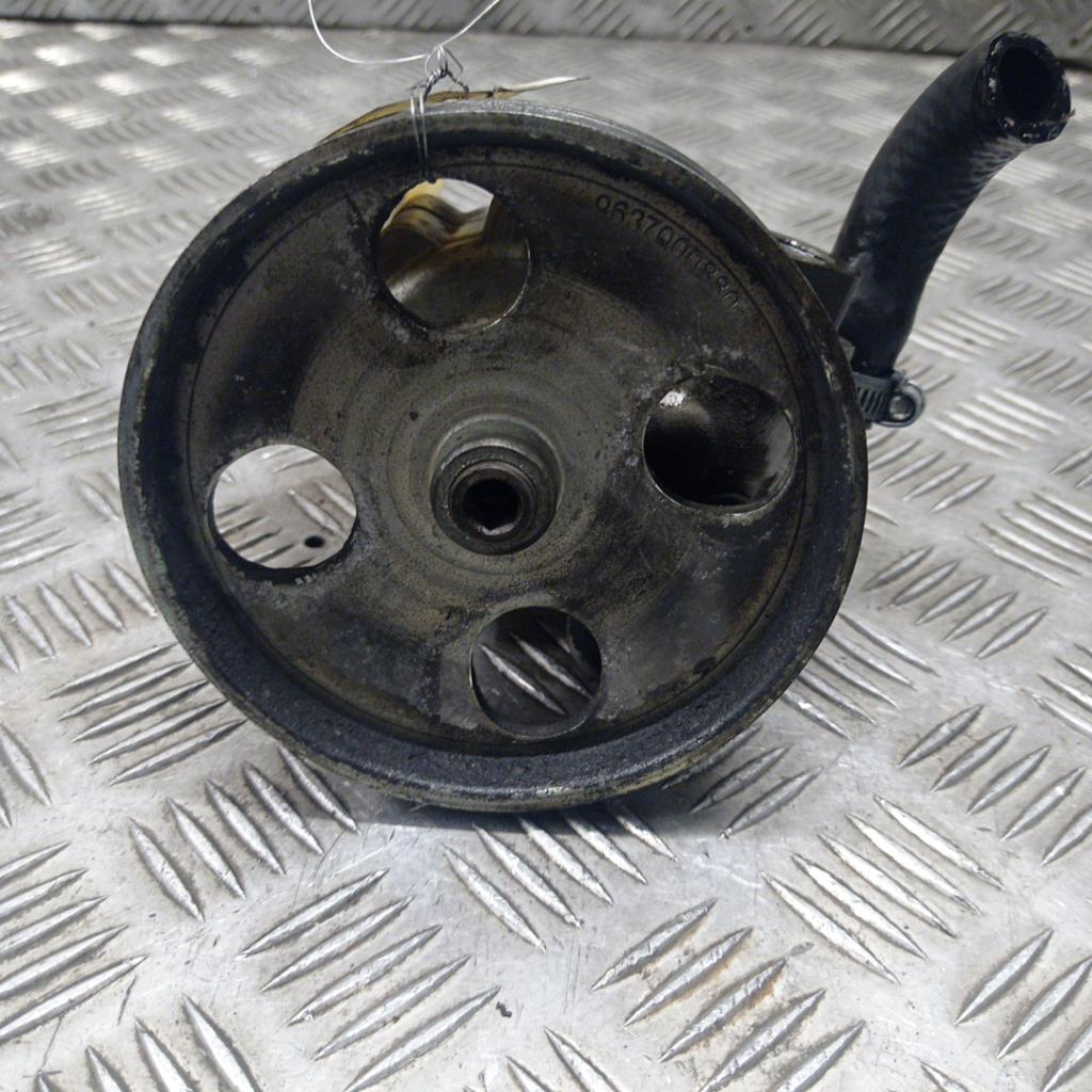Pompe de direction CITROEN C8 Diesel - 1
